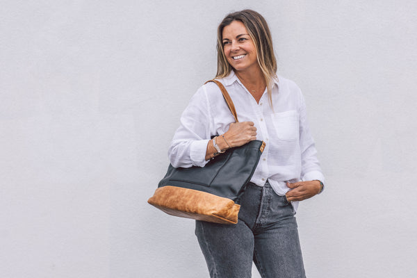 The Shia Tote - Kaia | Rais Case