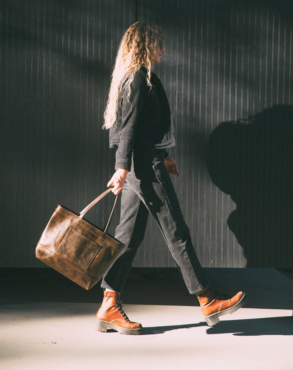 NEW! Marlowe Shia Tote